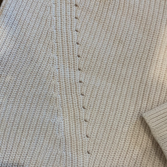 Reitmans pink pullover knit sweater - Picture 4 of 5